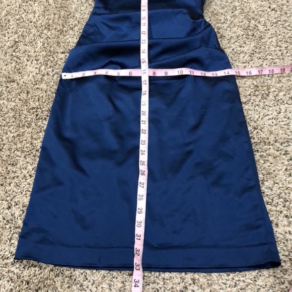 Nicole Miller Collection Midi Dress Size 2 Navy Blue Satin Ruched Strapless - Picture 5 of 7